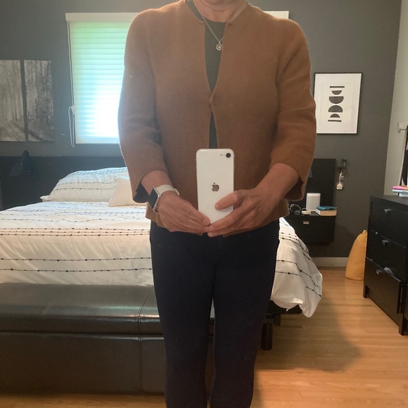 Indie & Cold Carmel sweater - Picture 1 of 6